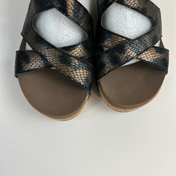 NWOT Boutique by Corkys Sandals 10 Metallic Shore Wedge Strappy - Picture 6 of 13